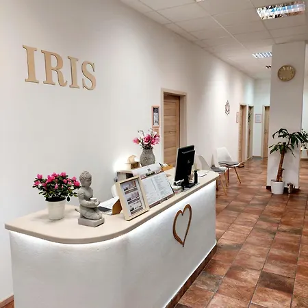 Iris 포데브라디